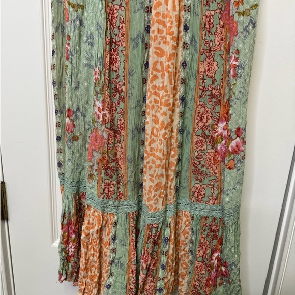 Celina one size Floral Maxi Dress NWT - Picture 5 of 9